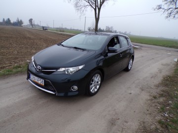 TOYOTA AURIS 2.0 D4D FUL OPCJA ZAMIANA KREDYTY