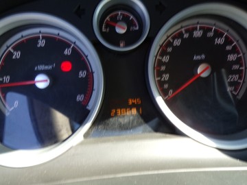 OPEL ZAFIRA B 1.9 CDTI ZAMIANA RATY