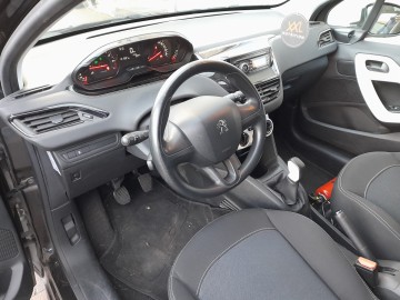 Sprzedam peugeota 208