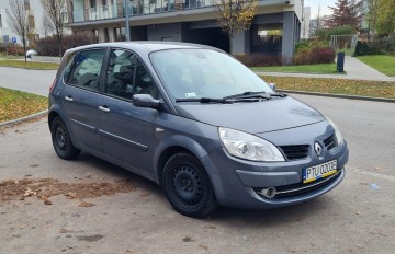 Renault SCENIC MEGANE 1.5 dCi mały przebieg!