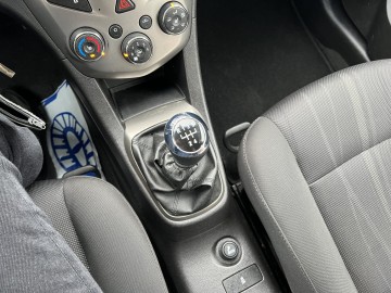 Chevrolet Aveo 1.6 BENZYNA Klimatyzacja Tempomat Czujniki
