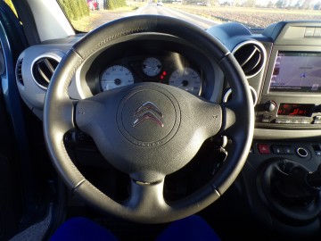 CITROEN BERLINGO 1.6 HDI NAVI KAMERA LED MULTISPACE ZAMIANA