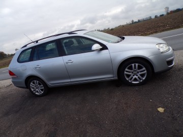 VOLKSWAGEN GOLF 1.9 TDI 105 KM ZAMIANA
