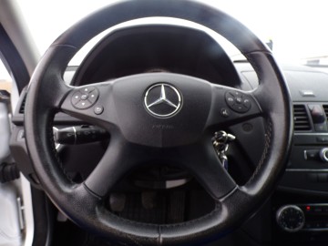 MERCEDES C-KLASA 2.2 CDI ZAMIANA