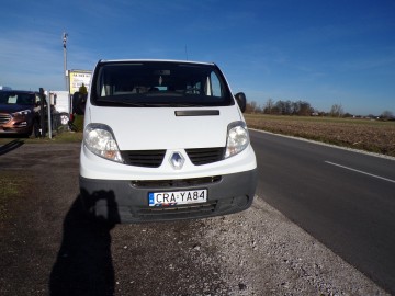 RENAULT TRAFIC 2.0 DIESEL 9-OSOBOWY LONG
