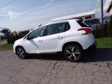 PEUGEOT 2008 1.6 BENZ SK&Oacute;RA ALU NAV ZAMIANA RATY