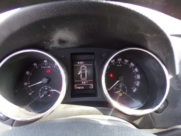 SKODA YETI 1.2 BENZ ZAMIANA RATY