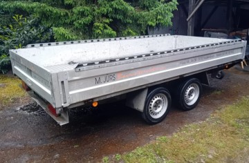 Przyczepa ciężarowa zarejestrowana