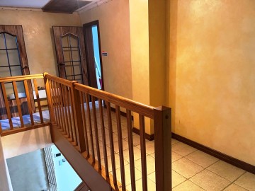 Sprzedam dom szeregowy, piwnica, garaż, ogród -os. Chorzeń