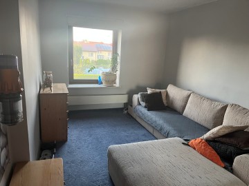 Sprzedam dom szeregowy, piwnica, garaż, ogród -os. Chorzeń