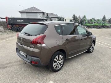 Peugeot 3008 BENZYNA Klimatronik Nawigacja Ledy Tempomat