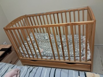 Sprzedam łóżeczko