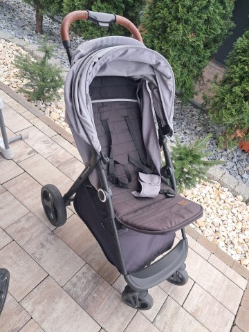 Sprzedam spacer&oacute;wkę Kinderkraft