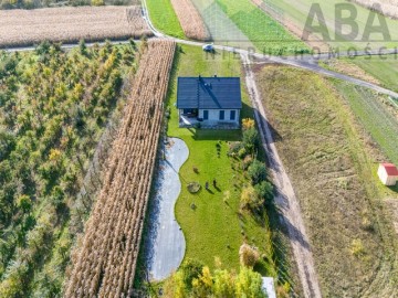 Nowoczesny dom parterowy &ndash; gotowy do zamieszkania w Oleśnicy