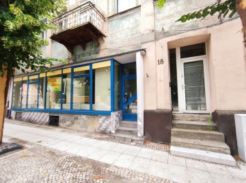 Na sprzedaż kamienica w Centrum Słupcy-oficyna-garaż-magazyn