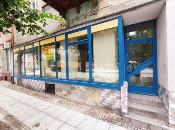 Na sprzedaż kamienica w Centrum Słupcy-oficyna-garaż-magazyn