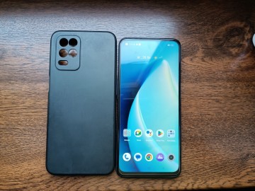 Sprzedam realme 8 5g dual SIM ładny 5g NFC 6,5 cala