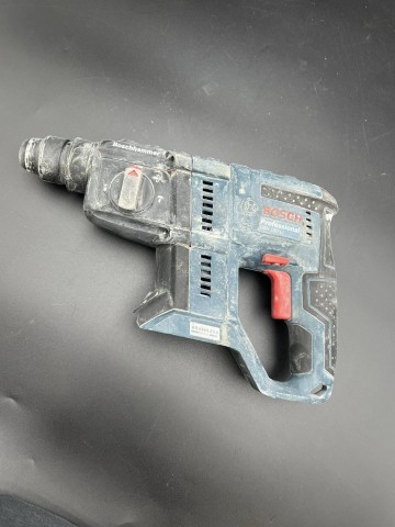 Młot akumulatorowy Bosch 18V body