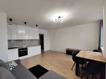 Konin, ul. Hiacyntowa - os. Chorzeń - 3 pok, - balkon - po r