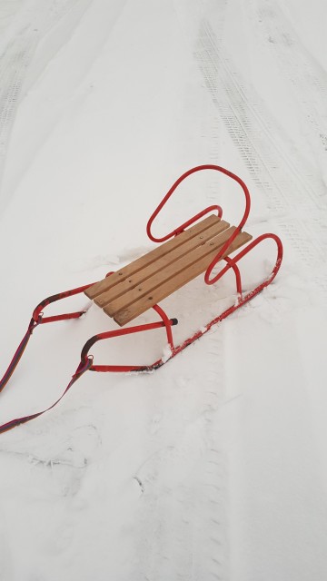 * SANKI  METALOWE Z OPARCIEM  *