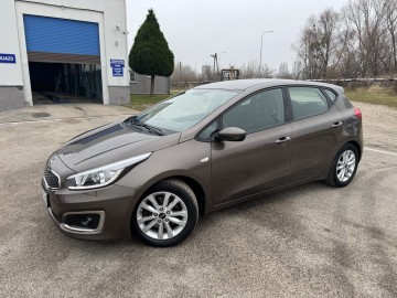 Kia Ceed 1.4 BENZYNA Klimatyzacja Ledy Podgrzewane Fotele