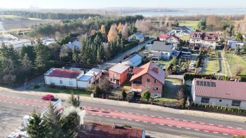 Dom w budowie z budynkiem komercyjnym - Mikorzyn