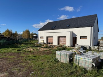 Na sprzedaż nowoczesny dom w zabudowie bliźniaczej w Ruminie