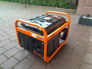 Agregat prądotwórczy 3-fazowy 3,5kW. Nowy