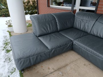 Sprzedam narożnik ze sk&oacute;ry