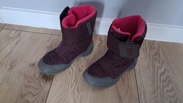 Sprzedam śniegowce dla dziewczynki rozm. 33