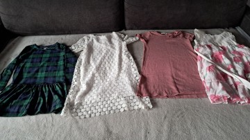 Sprzedam ciuszki dla dziewczynki 3zł sztuka