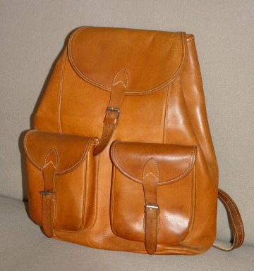 Sprzedam plecak skórzany miejski/myśliwski z przełomu wieku