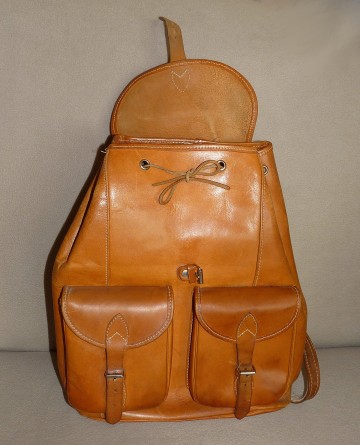Sprzedam plecak skórzany miejski/myśliwski z przełomu wieku