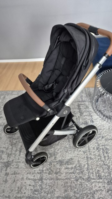 W&oacute;zek Cybyx balios S Lux