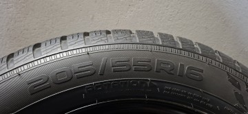 Komplet kół z oponami Nokian