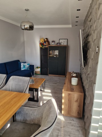 Sprzedam mieszkanie 2 pokoje Wyszyńskiego Konin II piętro