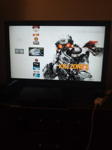 PlayStation 3 320 GB slim i tv TOSHIBA REGZA 37 Ful HD