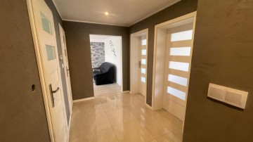 Dom wolnostojący w bliskiej okolicy jeziora i lasów-Licheń