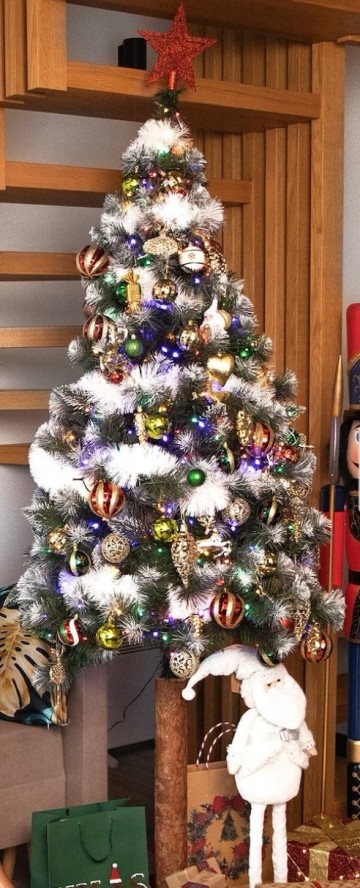 Choinka na pniu 180