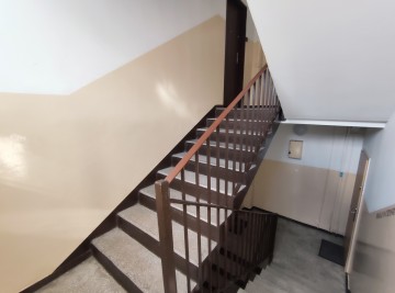 Rozkładowe, 3 pok. mieszkanie, duży balkon, 2 piętro