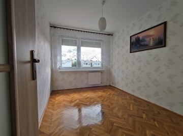 Rozkładowe, 3 pok. mieszkanie, duży balkon, 2 piętro