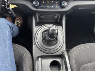 Kia Sportage 1.6 BENZYNA Nawigacja Kamera Ledy Tempomat