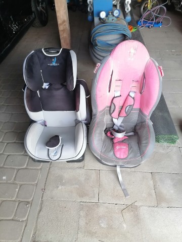 Foteliki samochodowe