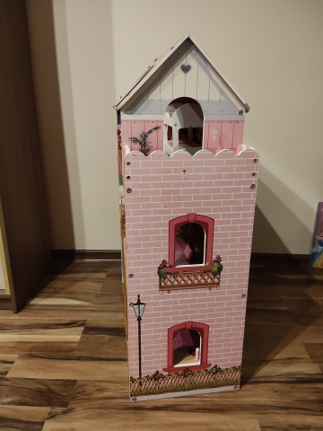 Domek dla lalek