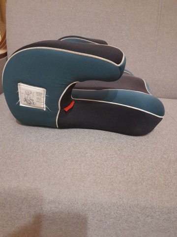 Sprzedam podstawkę samochodową