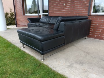 Sprzedam narożnik ze sk&oacute;ry