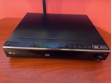 Sprzedam kino domowe 2.1 LG blu-ray 3D model HX-806CM