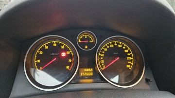 Opel Astra H 1.8 140 km hatchback Enjoy