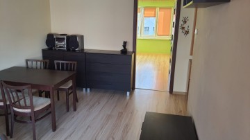 Sprzedam mieszkanie 2-pokojowe 42,16 m2 2 piętro V osiedle