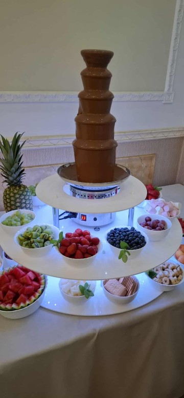 Fotobudka 360&deg;, Fontanny czekoladowe